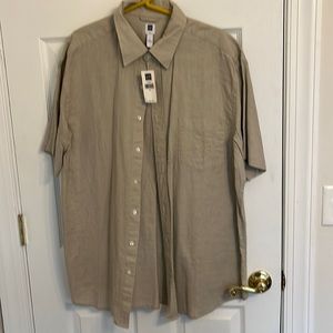 Men’s Gap Button Down Casual Short Sleeve Shirt